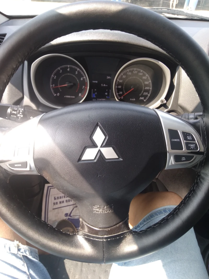 Mitsubishi ASX, снимка 6 - Автомобили и джипове - 52711690