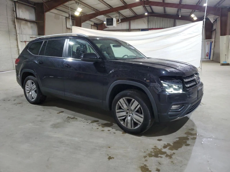 VW Atlas SE / Apple CarPlay & Android Auto / Multi-Zone / , снимка 3 - Автомобили и джипове - 52669858