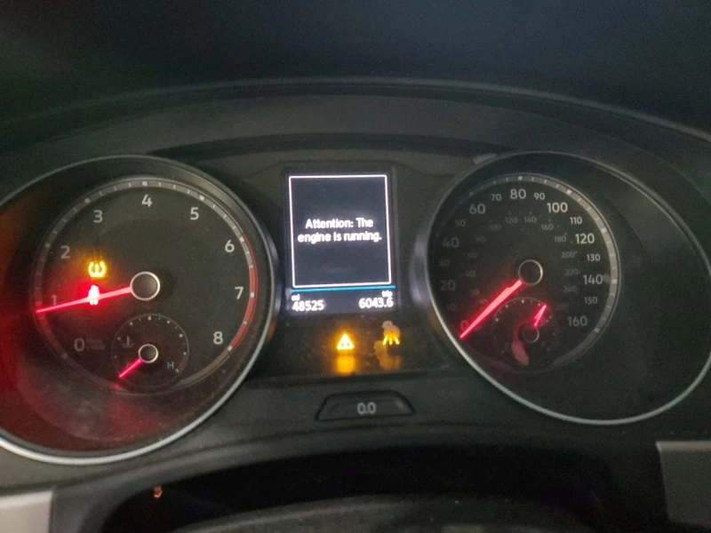 VW Atlas SE / Apple CarPlay & Android Auto / Multi-Zone / , снимка 9 - Автомобили и джипове - 52669858