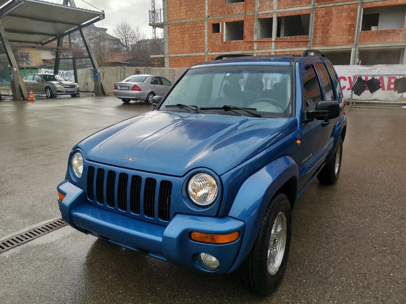 Jeep Cherokee 3.7 AVTOMAT V6, снимка 3 - Автомобили и джипове - 53221985