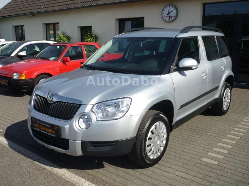 Skoda Yeti NA 4ASTI НЯМА ПРЕДНА БРОНЯ!!!, снимка 2 - Автомобили и джипове - 23127415