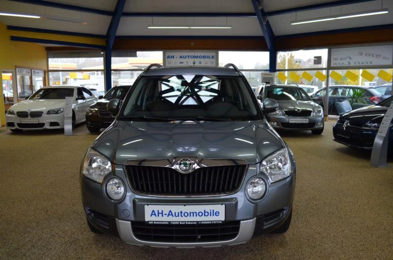 Skoda Yeti NA 4ASTI НЯМА ПРЕДНА БРОНЯ!!!, снимка 1 - Автомобили и джипове - 23127415