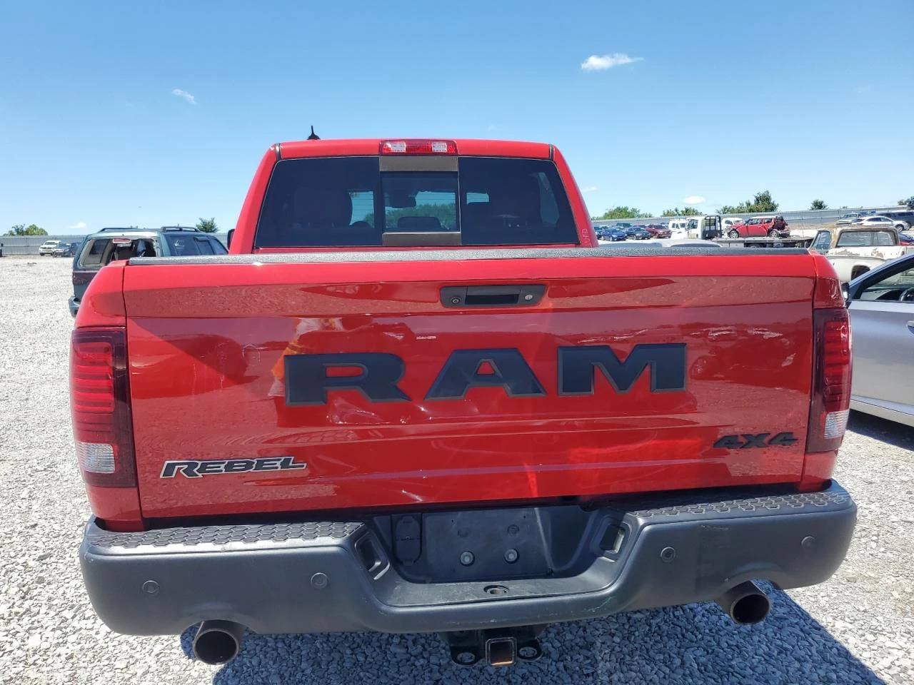 Dodge RAM 1500 REBEL 5.7L HEMI 395кс * Подходяща за ГАЗ - изображение 6