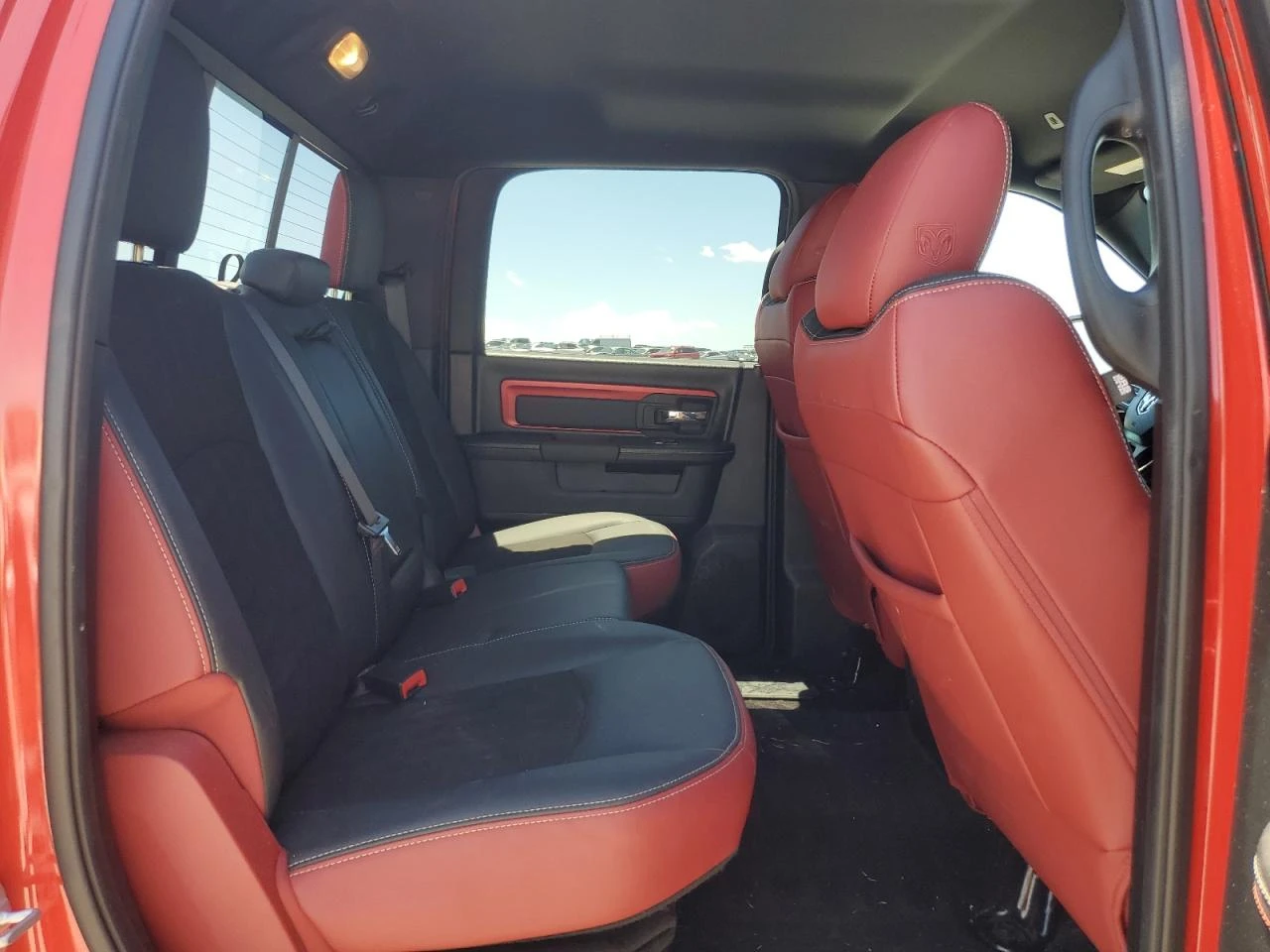 Dodge RAM 1500 REBEL 5.7L HEMI 395кс * Подходяща за ГАЗ - изображение 10