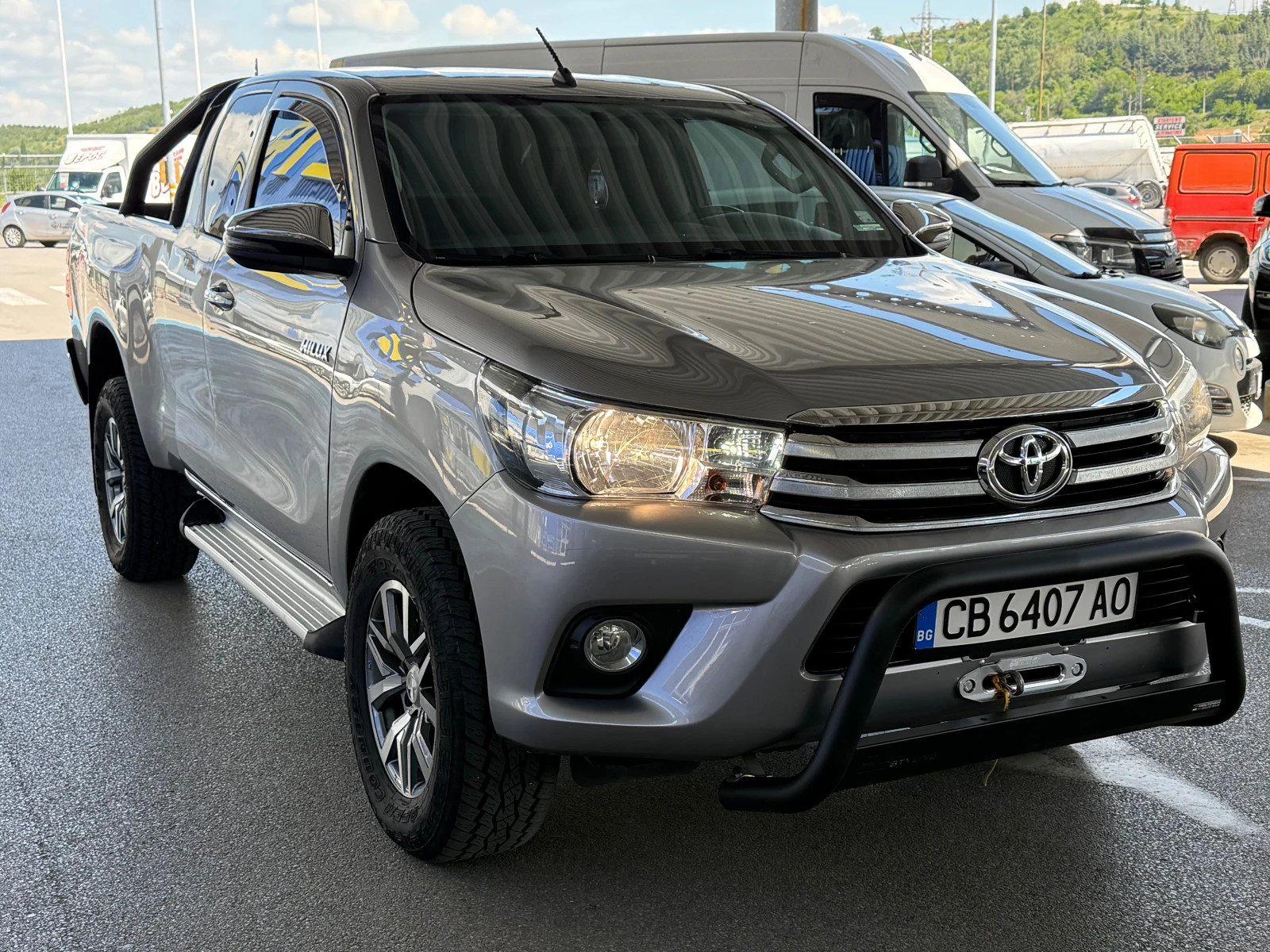 Toyota Hilux 2.4 4Х4 - изображение 3