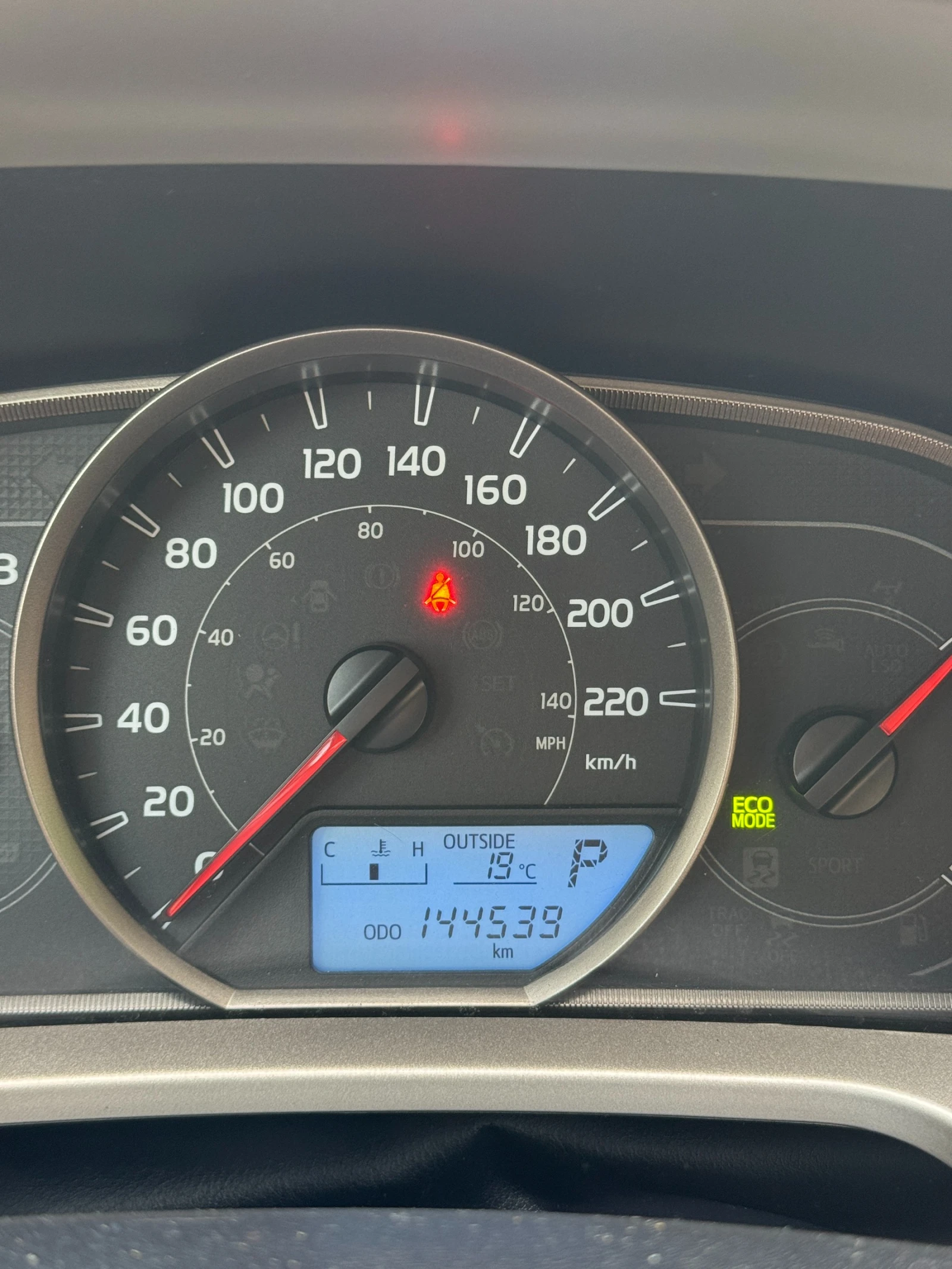 Toyota Rav4 XLE - изображение 10