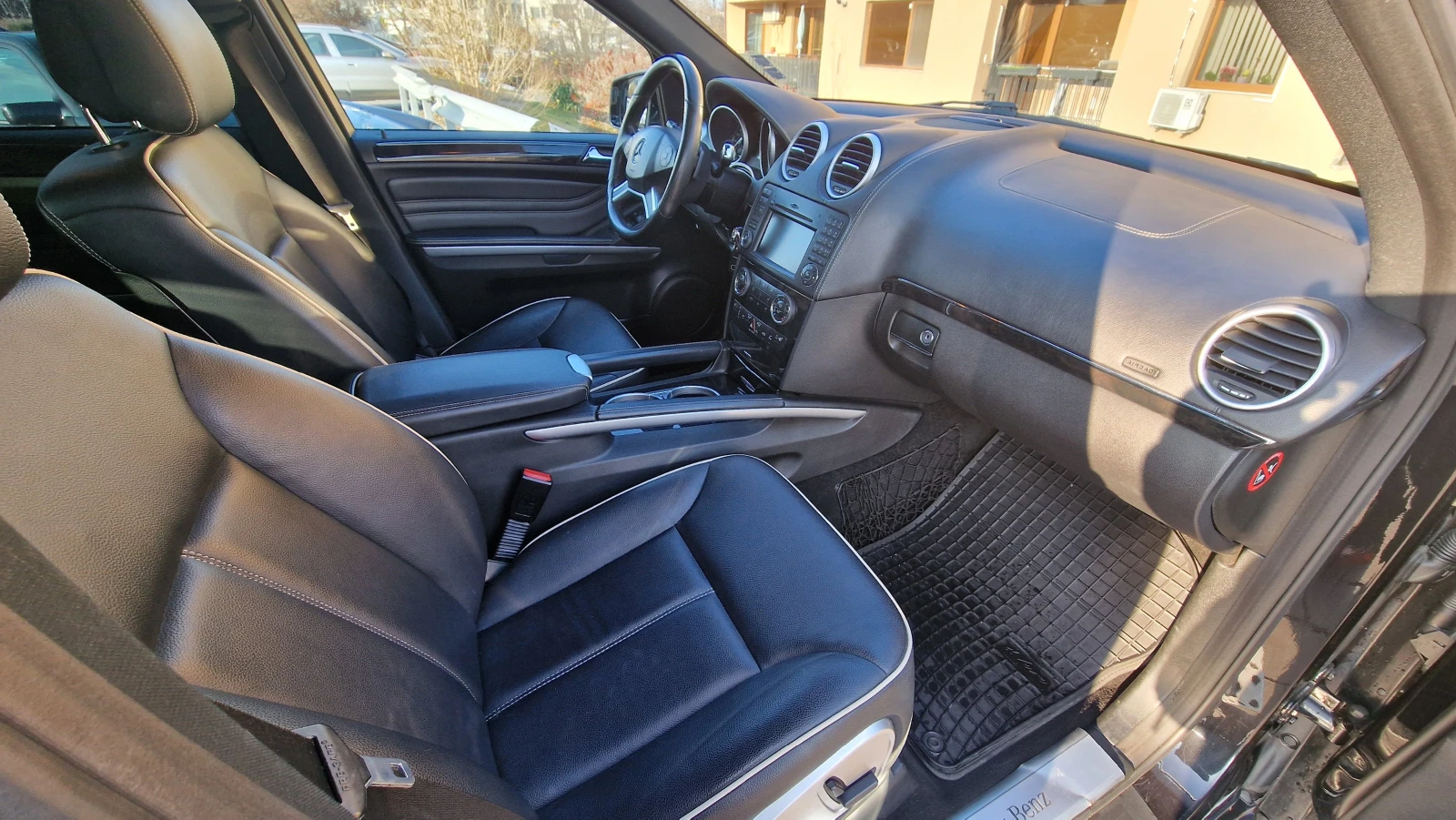 Mercedes-Benz ML 350 Grand Edition - изображение 9