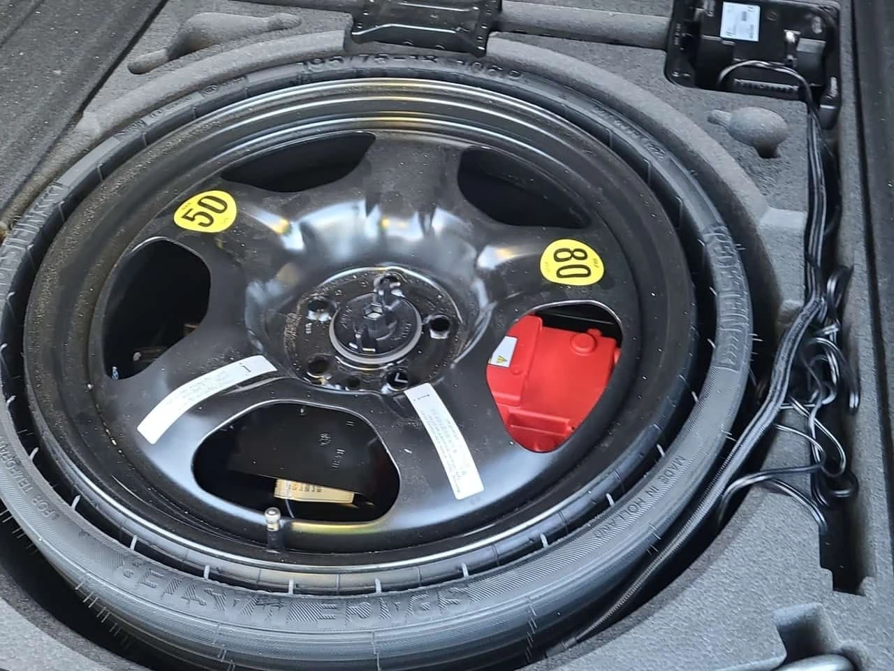 Alfa Romeo Stelvio  | VELOCE | RED INT | ПОДГРЕВИ | CARFAX, снимка 15 - Автомобили и джипове - 53950715