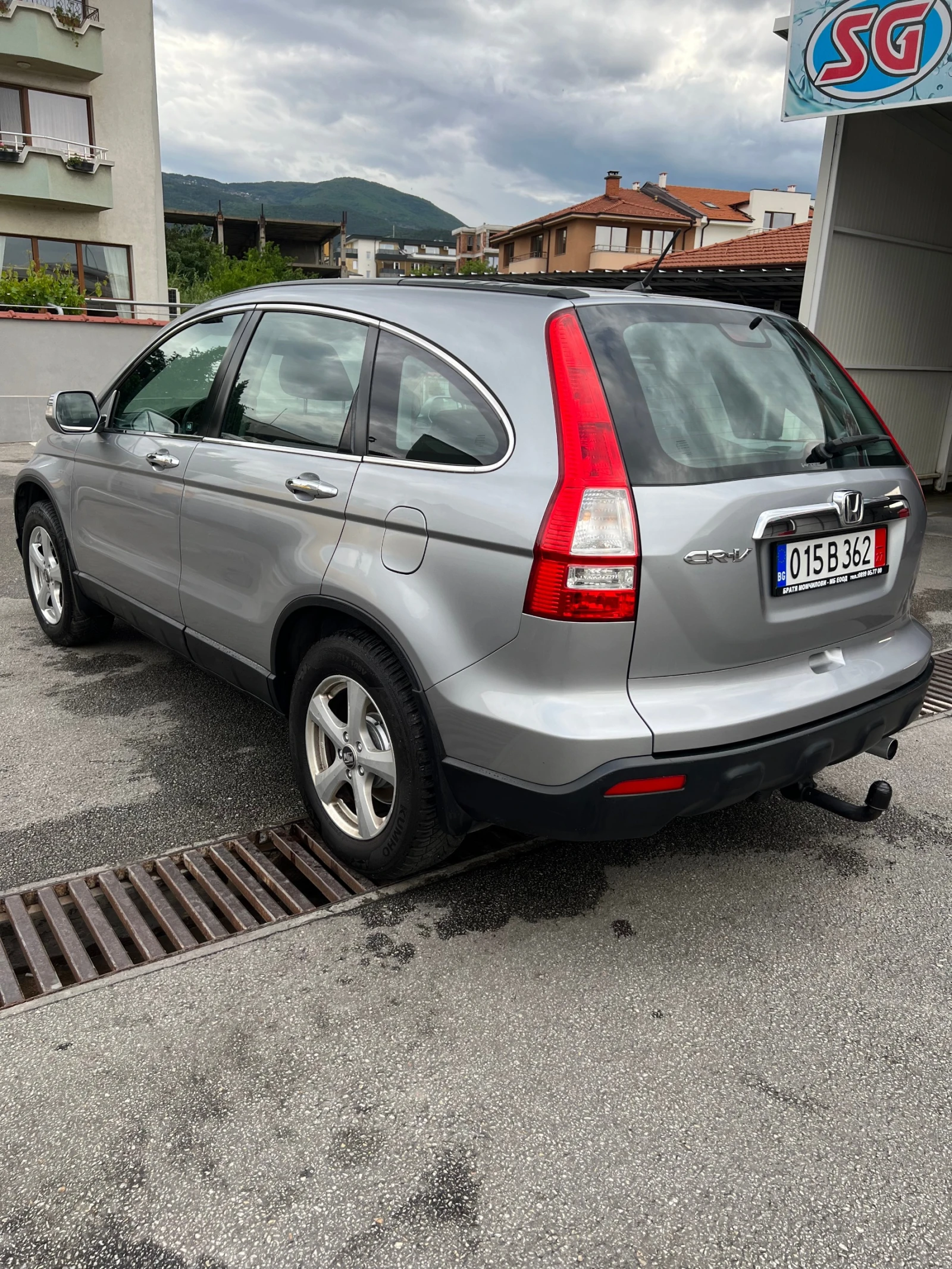 Honda Cr-v 2.0 KLIMA 150kc, снимка 3 - Автомобили и джипове - 54582324