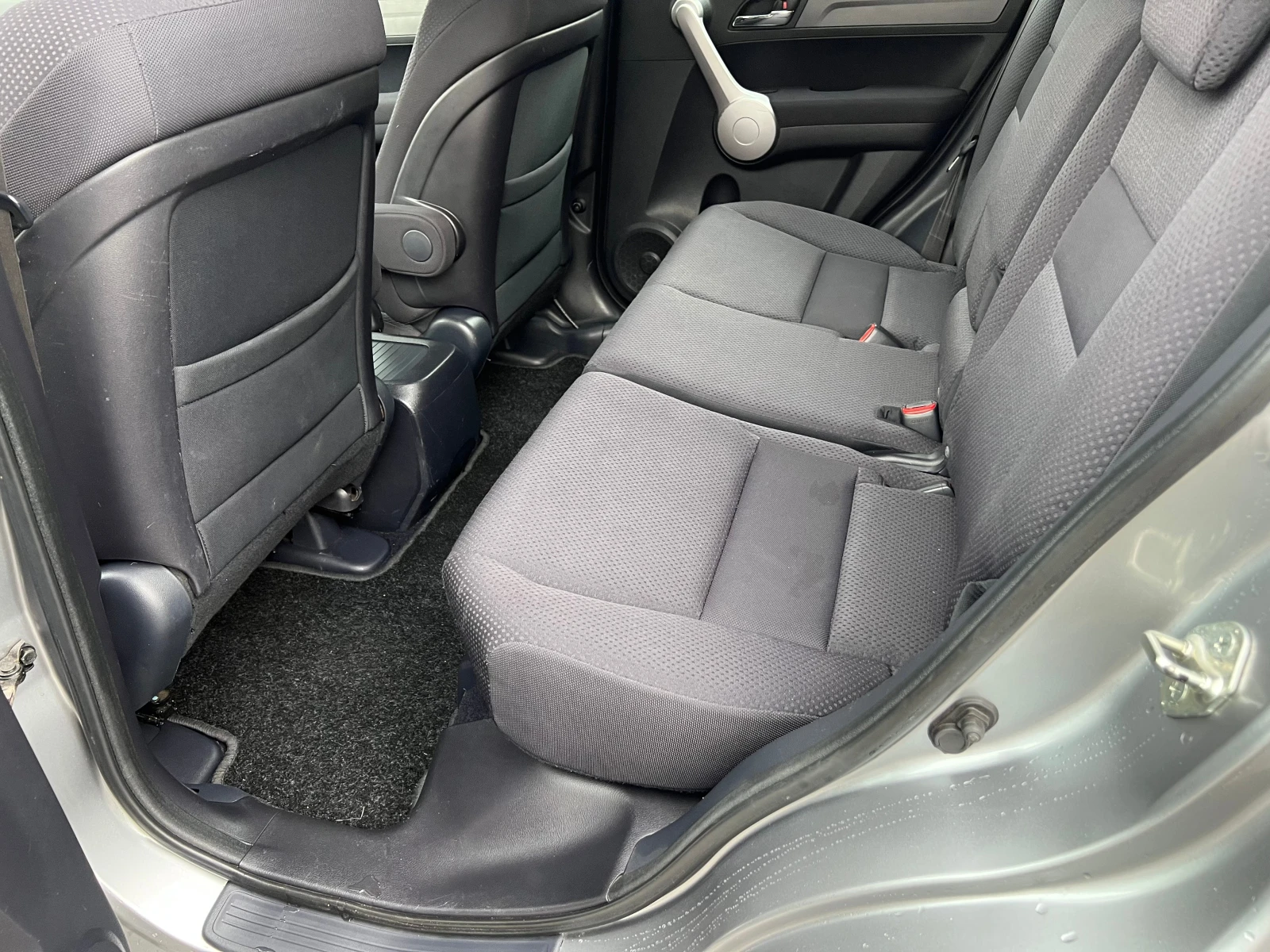 Honda Cr-v 2.0 KLIMA 150kc, снимка 11 - Автомобили и джипове - 54582324