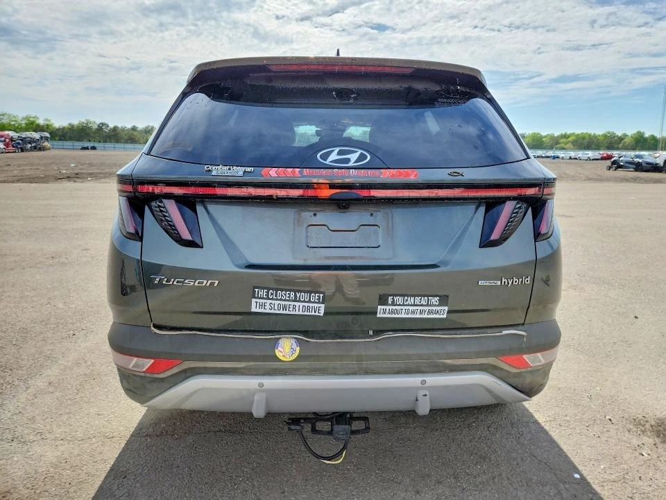 Hyundai Tucson, снимка 6 - Автомобили и джипове - 54787803