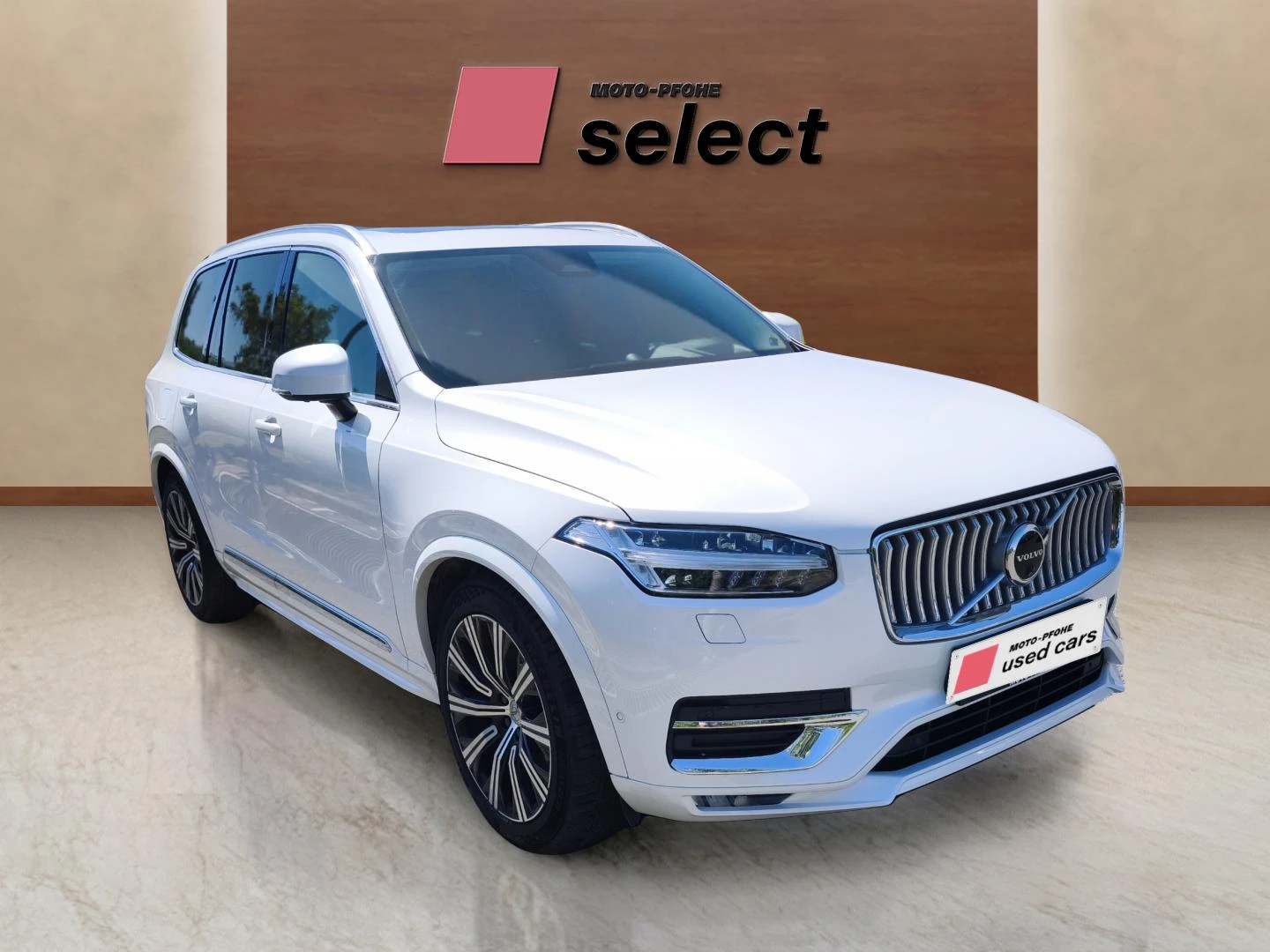 Volvo Xc90 2.0L, снимка 5 - Автомобили и джипове - 55658492