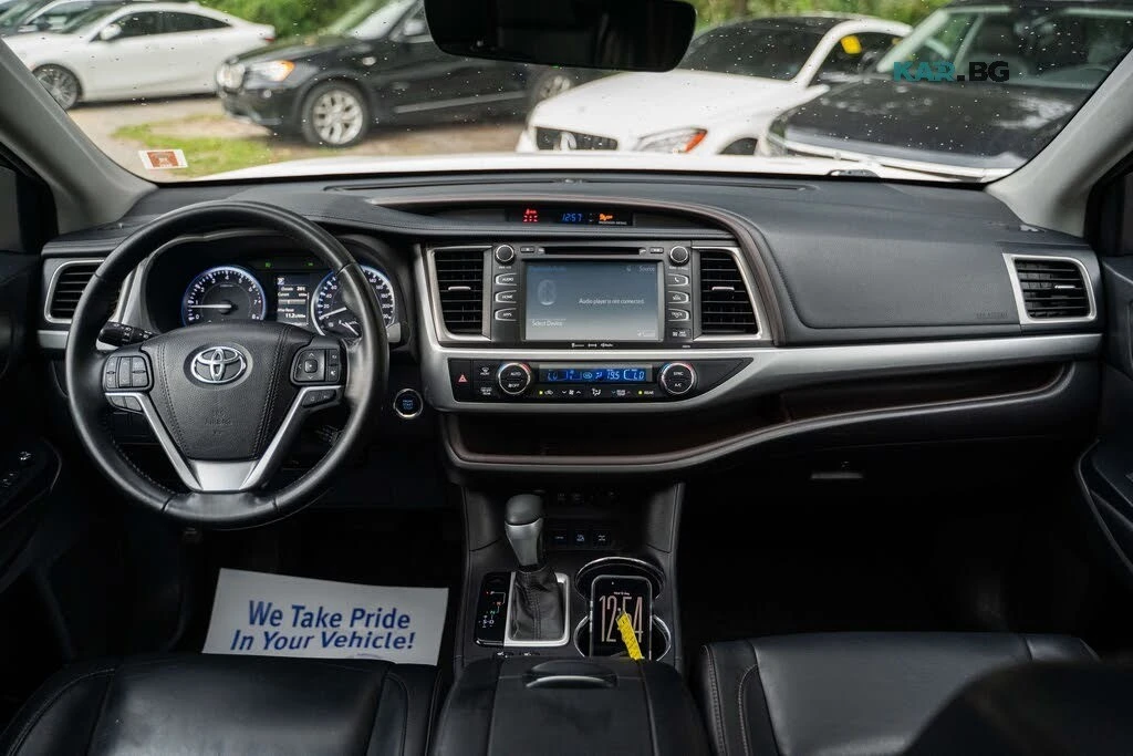 Toyota Highlander XLE * АвтоКредит * (ЦЕНА ДО БГ), снимка 10 - Автомобили и джипове - 55904971