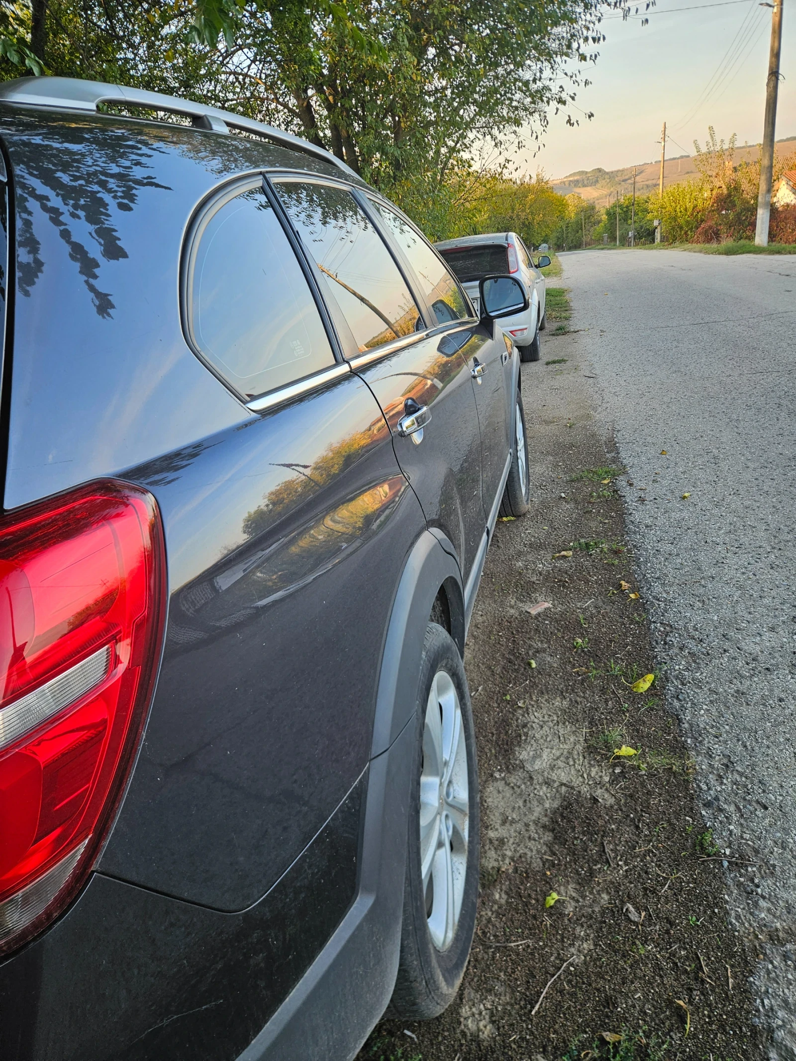 Chevrolet Captiva, снимка 5 - Автомобили и джипове - 56599916