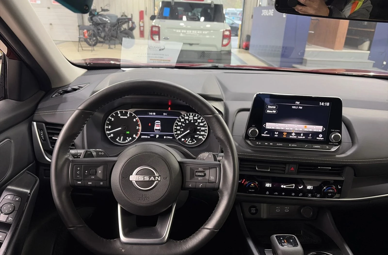 Nissan Rogue, снимка 8 - Автомобили и джипове - 56688540