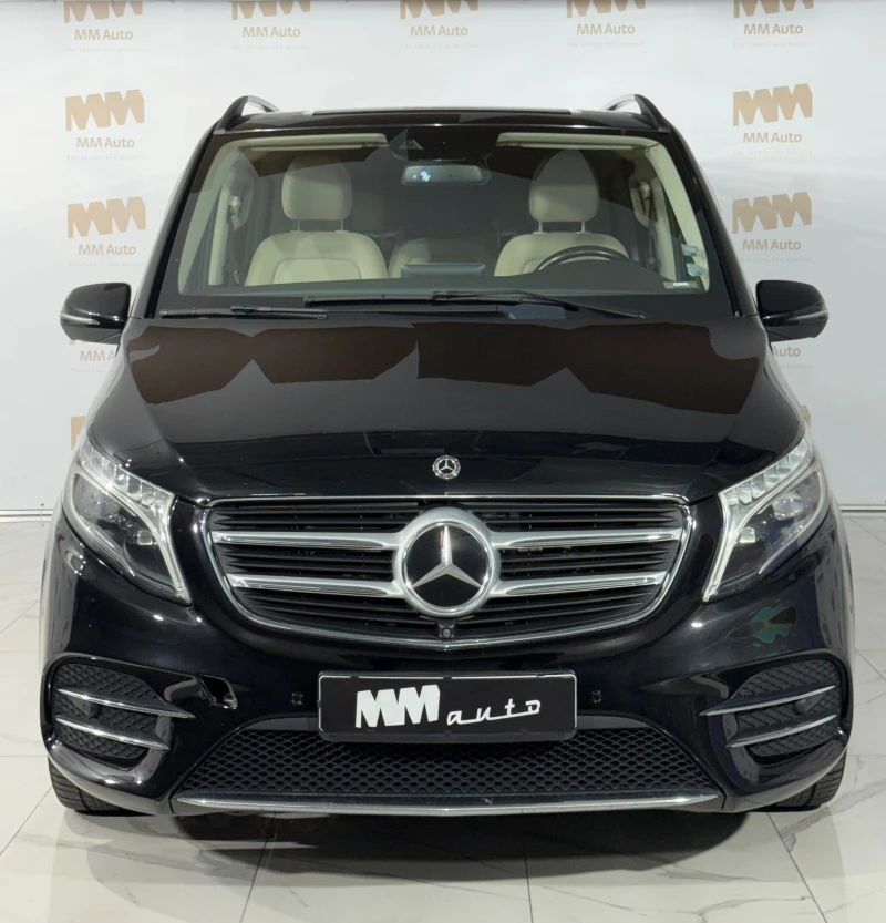 Mercedes-Benz V 250 AMG* 4Matic* ExtraLong* Avantgarde* Burmester, снимка 4 - Бусове и автобуси - 51259193