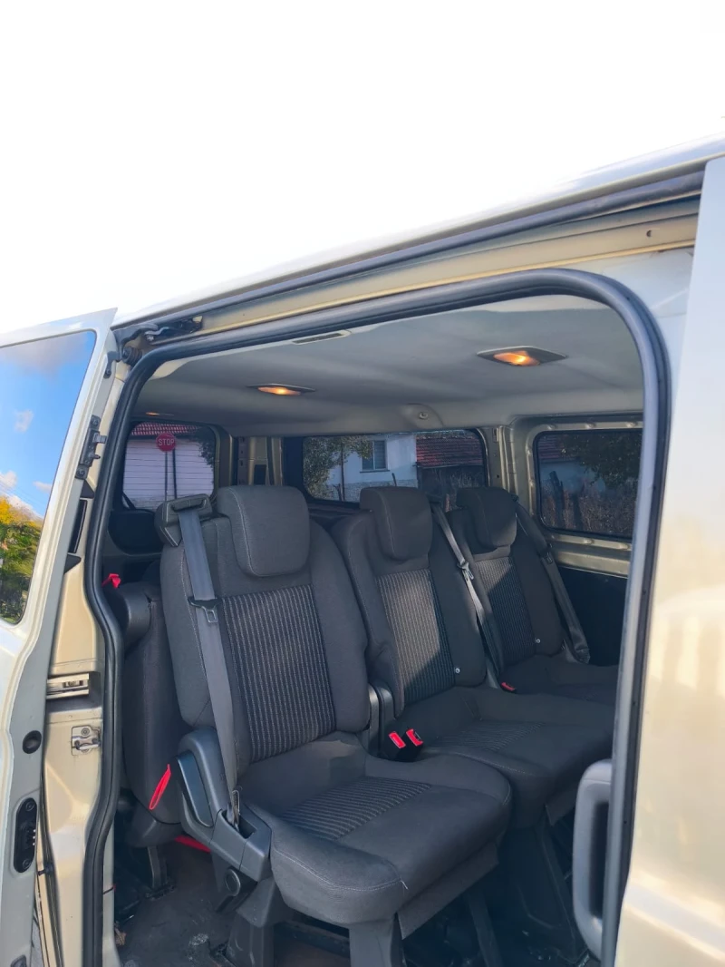 Ford Transit Custom, снимка 9 - Бусове и автобуси - 52405169