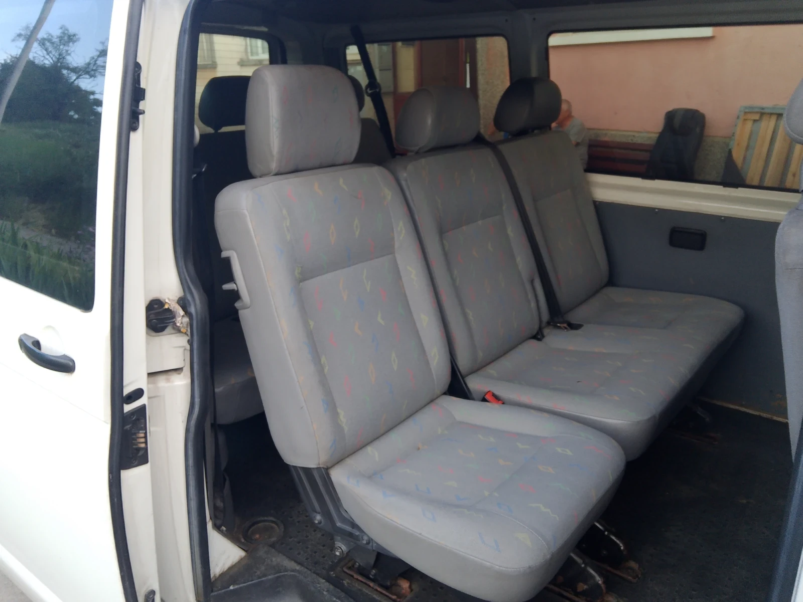 VW T5 2.5, снимка 5 - Бусове и автобуси - 54782124