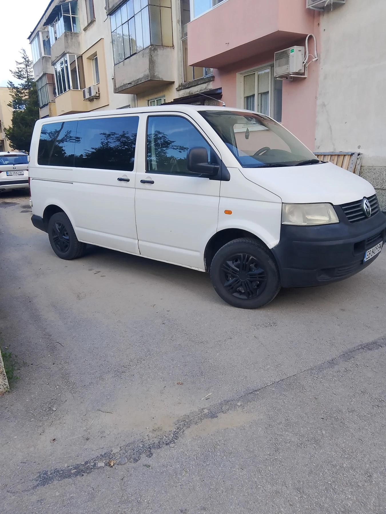 VW T5 2.5, снимка 2 - Бусове и автобуси - 54782124