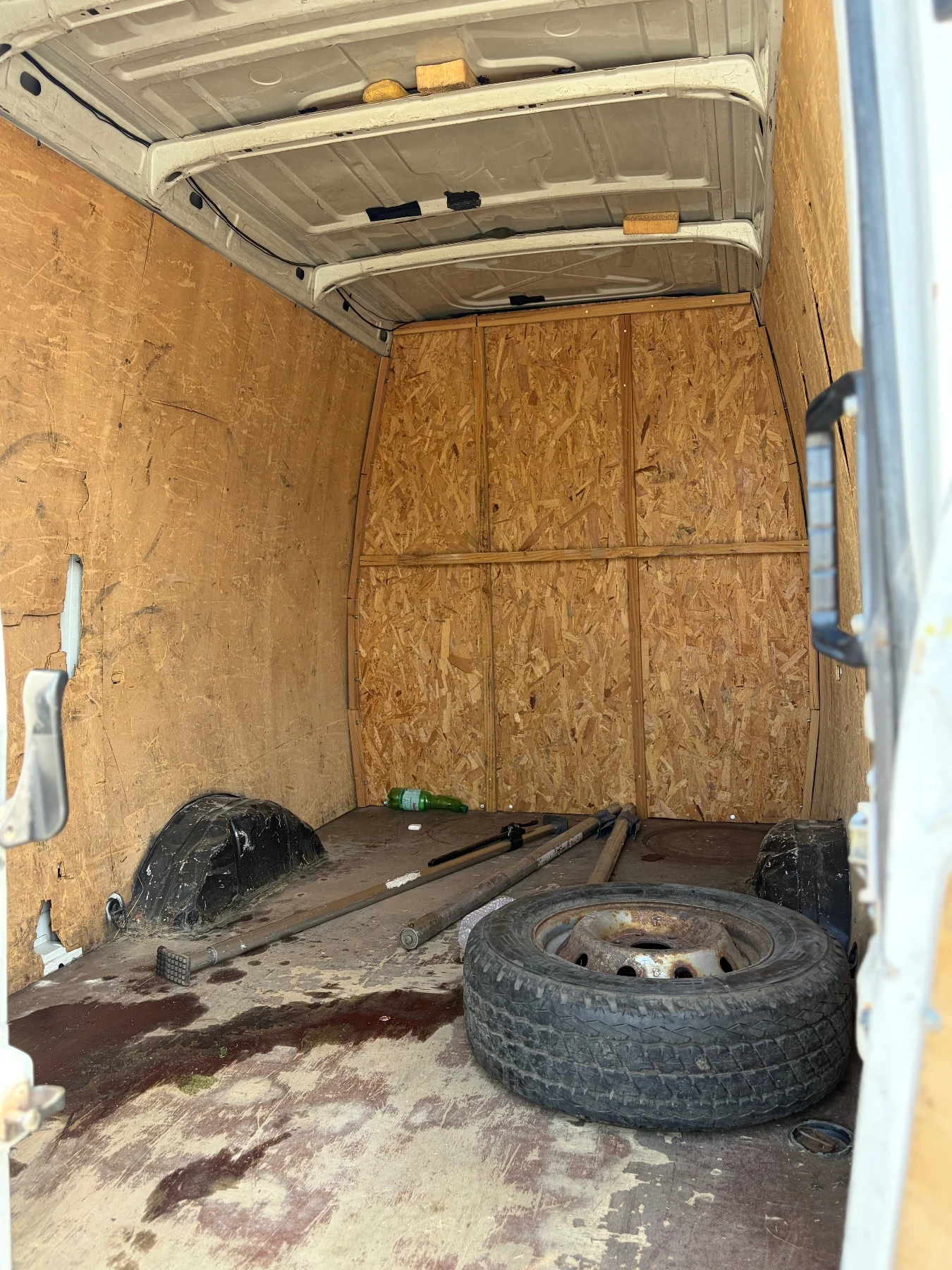 Iveco 35S18, снимка 8 - Бусове и автобуси - 54853100