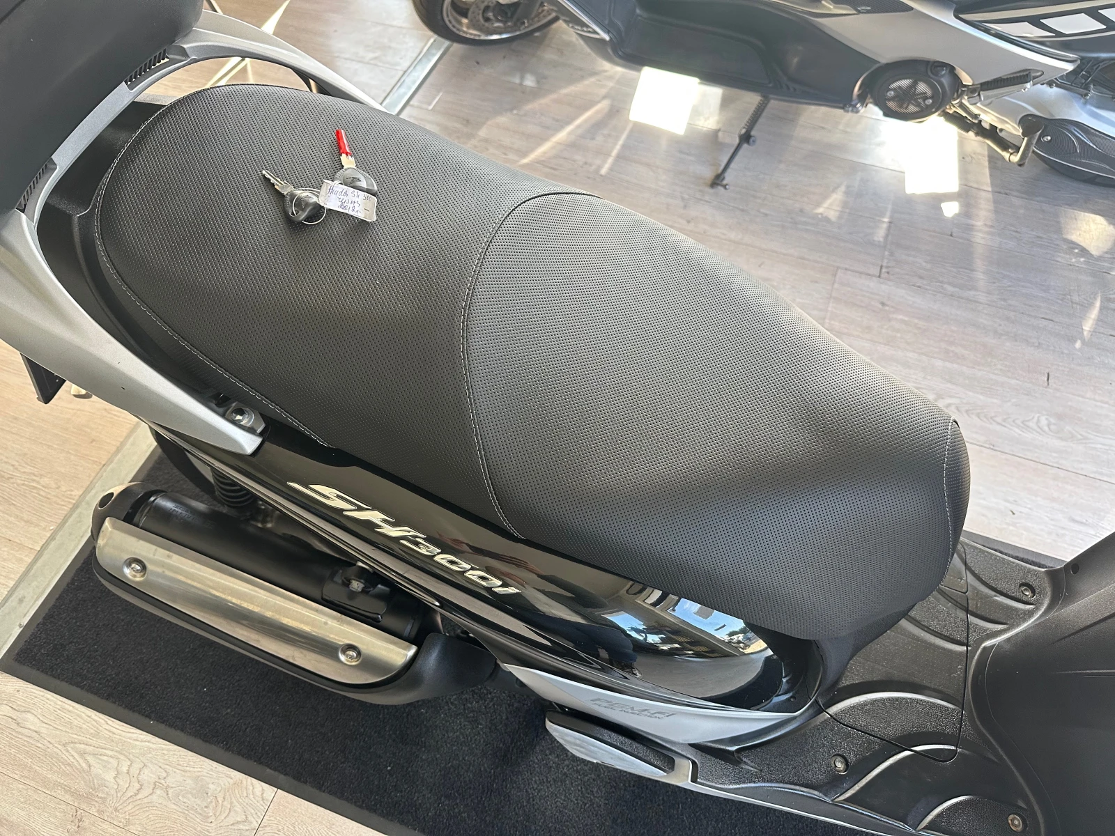 Honda Sh 300i 04.2012г. - изображение 5
