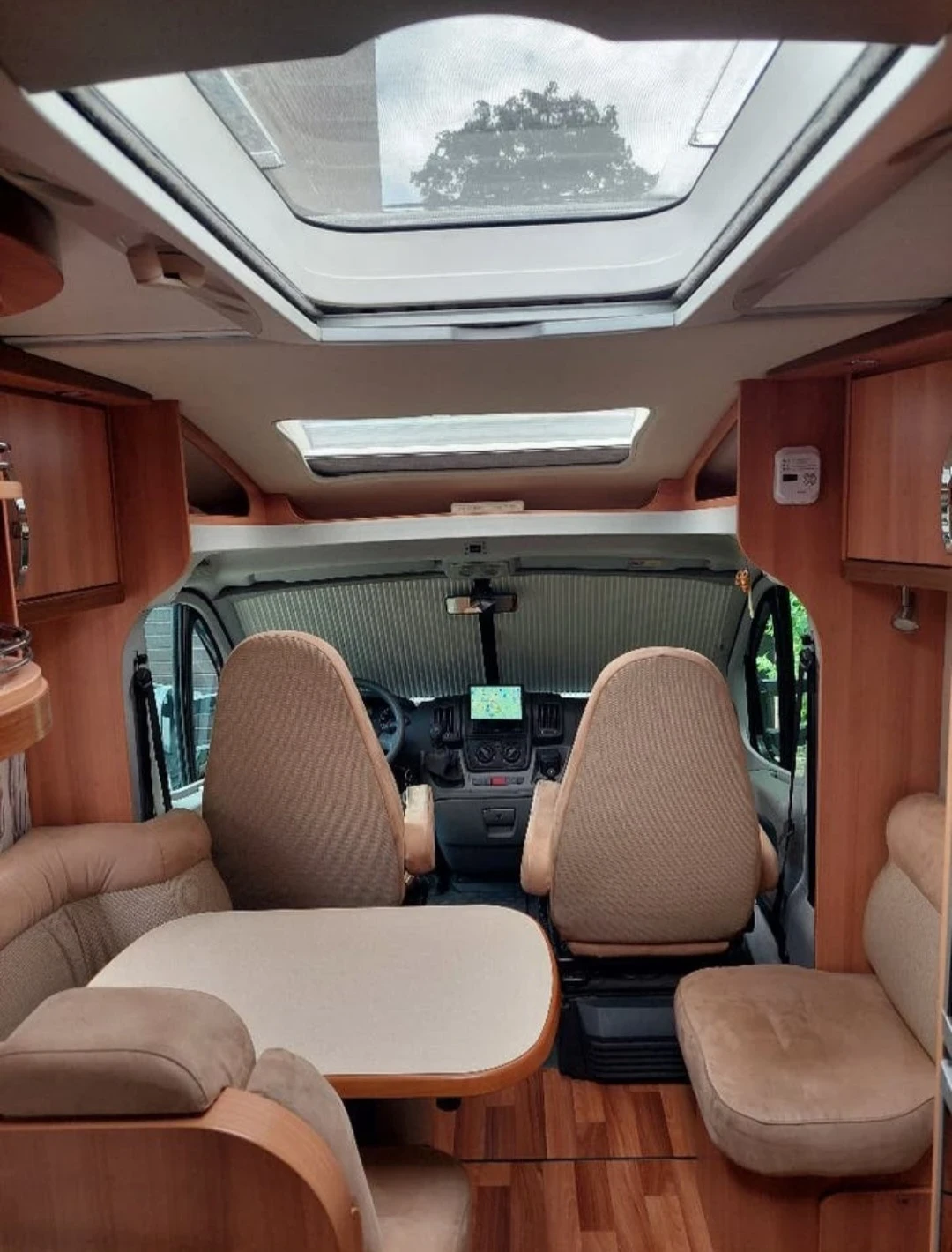 Кемпер HYMER / ERIBA Hymer Tramp 698 CL Exclusive Line , снимка 5 - Каравани и кемпери - 55146396