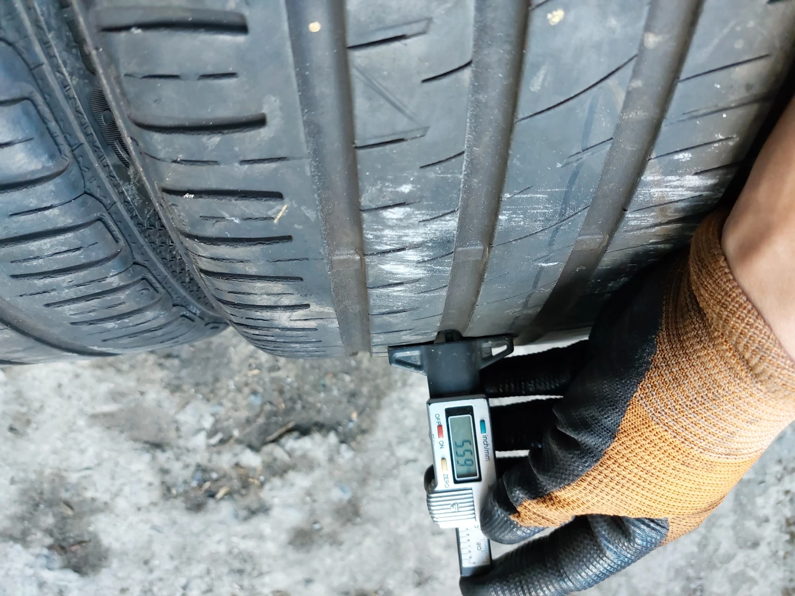 ���� 255/35R19 | Mobile.bg � ����������� 4