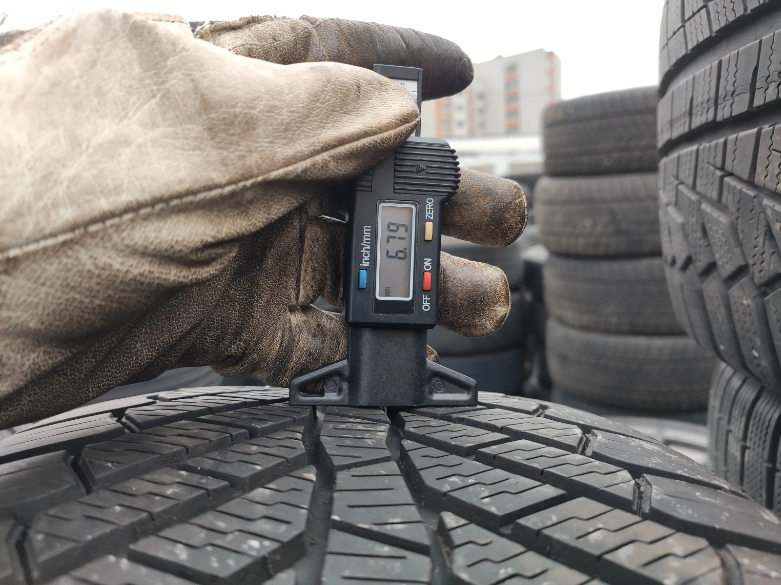  235/55R17 | Mobile.bg   5