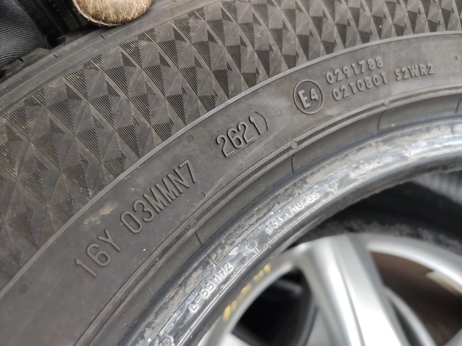  235/55R17 | Mobile.bg   9