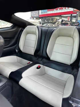 Ford Mustang 2.3 ECOBOOST, снимка 10
