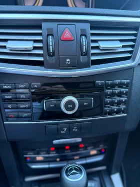 Mercedes-Benz E 220, снимка 13