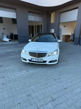 Mercedes-Benz E 220, снимка 1