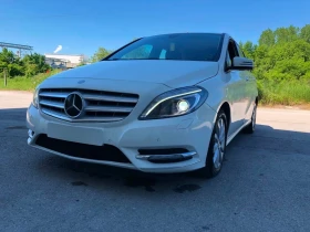 Mercedes-Benz B 180, снимка 1
