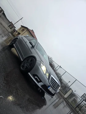 Mercedes-Benz E 350, снимка 4