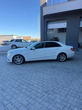 Mercedes-Benz E 220, снимка 7