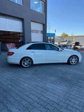 Mercedes-Benz E 220, снимка 6