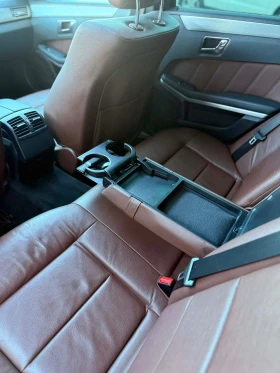 Mercedes-Benz E 220, снимка 11