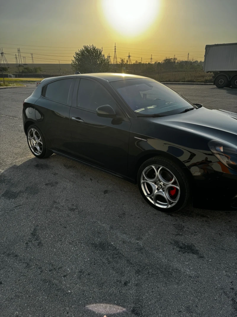 Alfa Romeo Giulietta 1.4TB 170, снимка 8 - Автомобили и джипове - 47144112