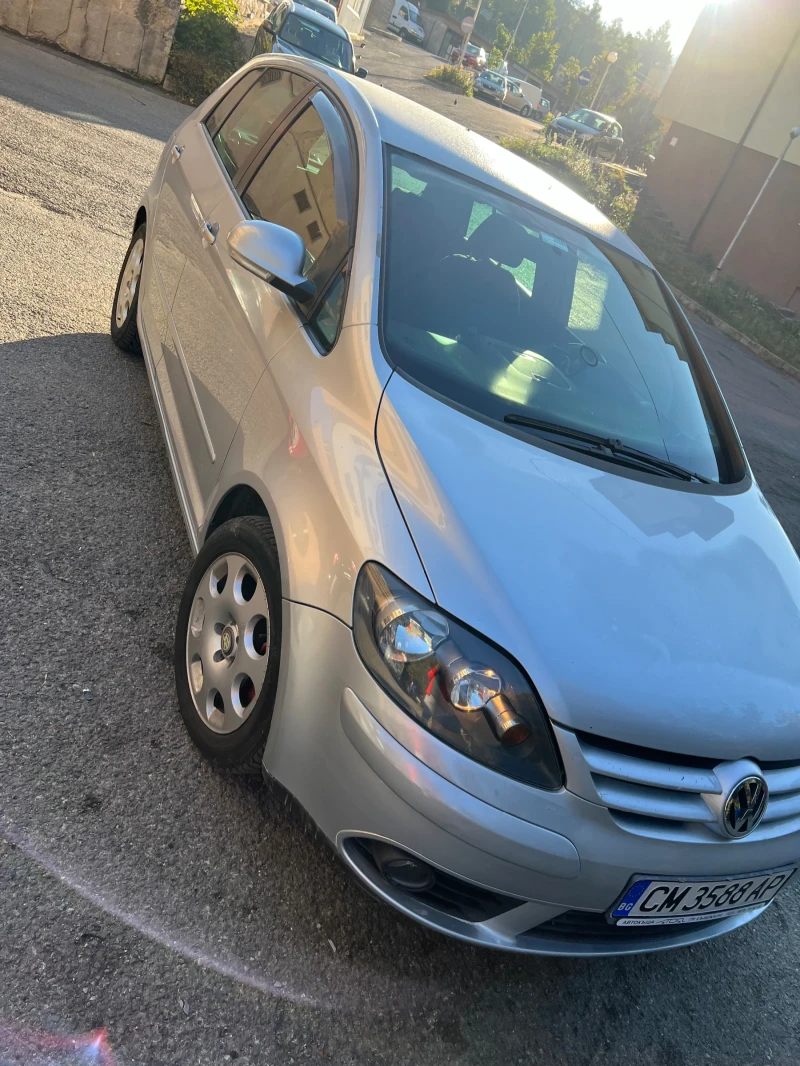 VW Golf Plus, снимка 2 - Автомобили и джипове - 47454326