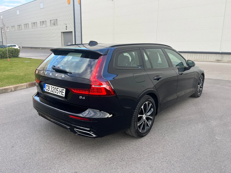 Volvo V60 R DESIGN, снимка 7 - Автомобили и джипове - 47777628