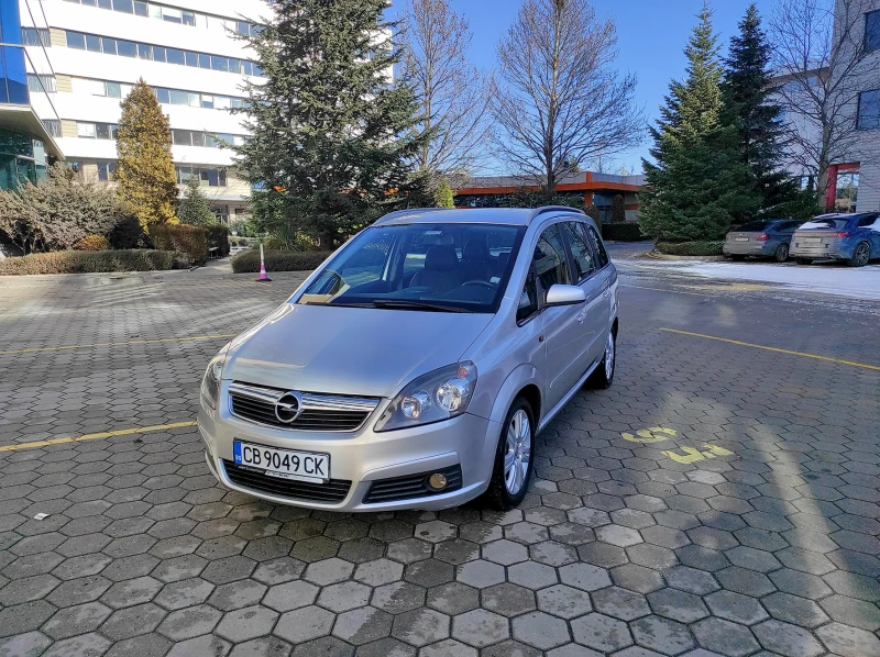 Opel Zafira, снимка 2 - Автомобили и джипове - 49030295