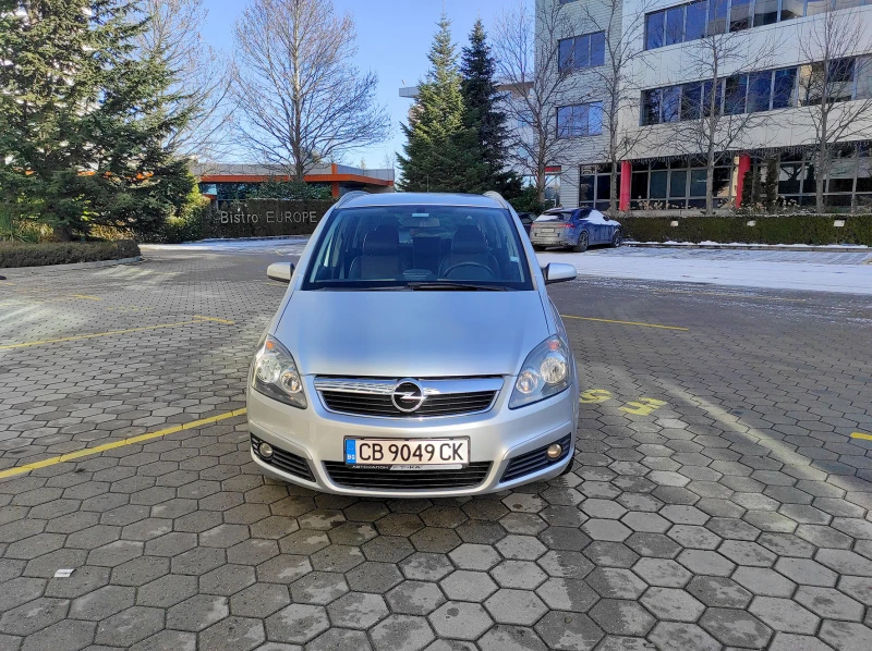 Opel Zafira, снимка 3 - Автомобили и джипове - 49030295