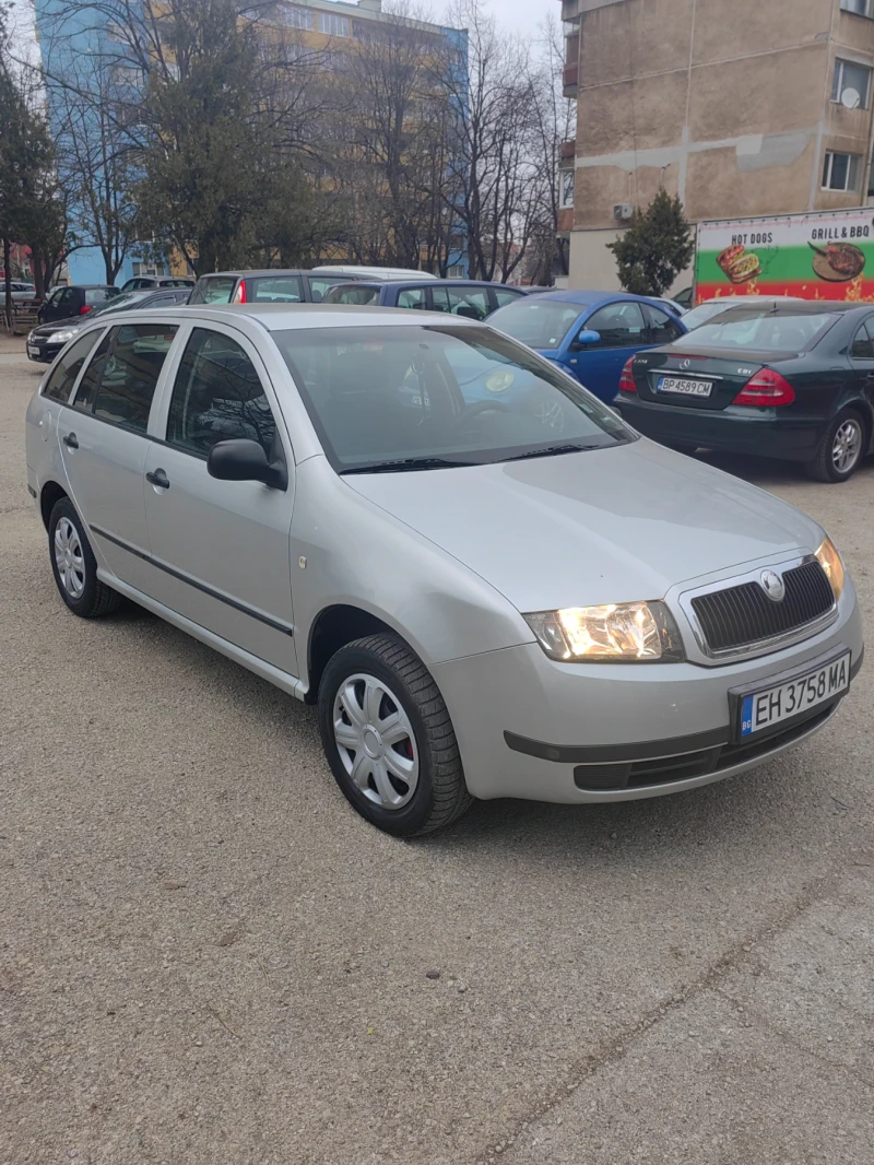 Skoda Fabia 1.2, снимка 3 - Автомобили и джипове - 49520763