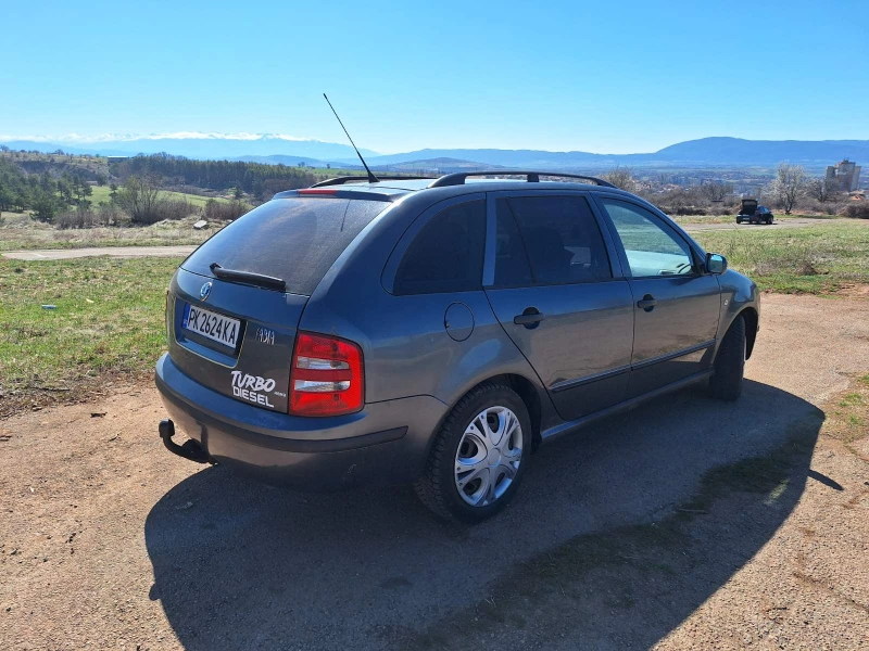 Skoda Fabia 1.9 SDI, снимка 4 - Автомобили и джипове - 49571096