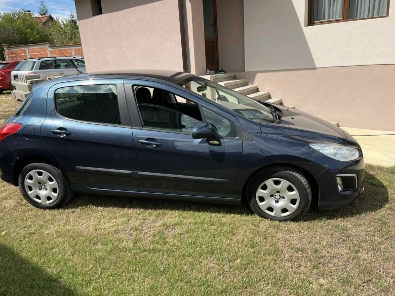Peugeot 308 Бензин 2013 г, снимка 6 - Автомобили и джипове - 52566654