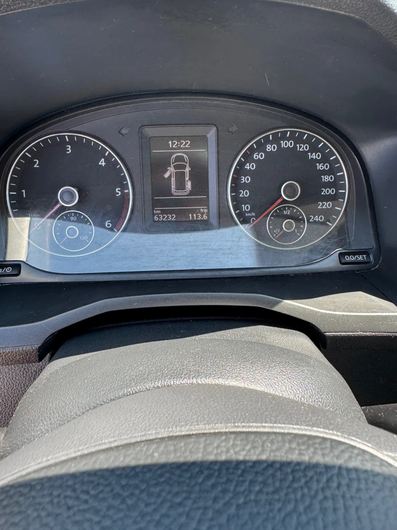 VW Caddy 2.0 TDI 4MOTION, снимка 8 - Автомобили и джипове - 51919946