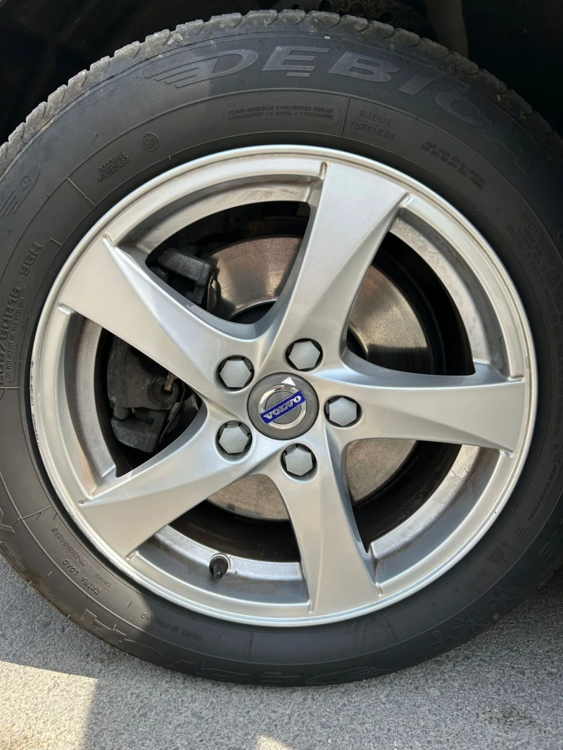 Volvo V60, снимка 8 - Автомобили и джипове - 51631951