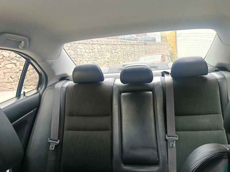 Honda Accord, снимка 10 - Автомобили и джипове - 52189385