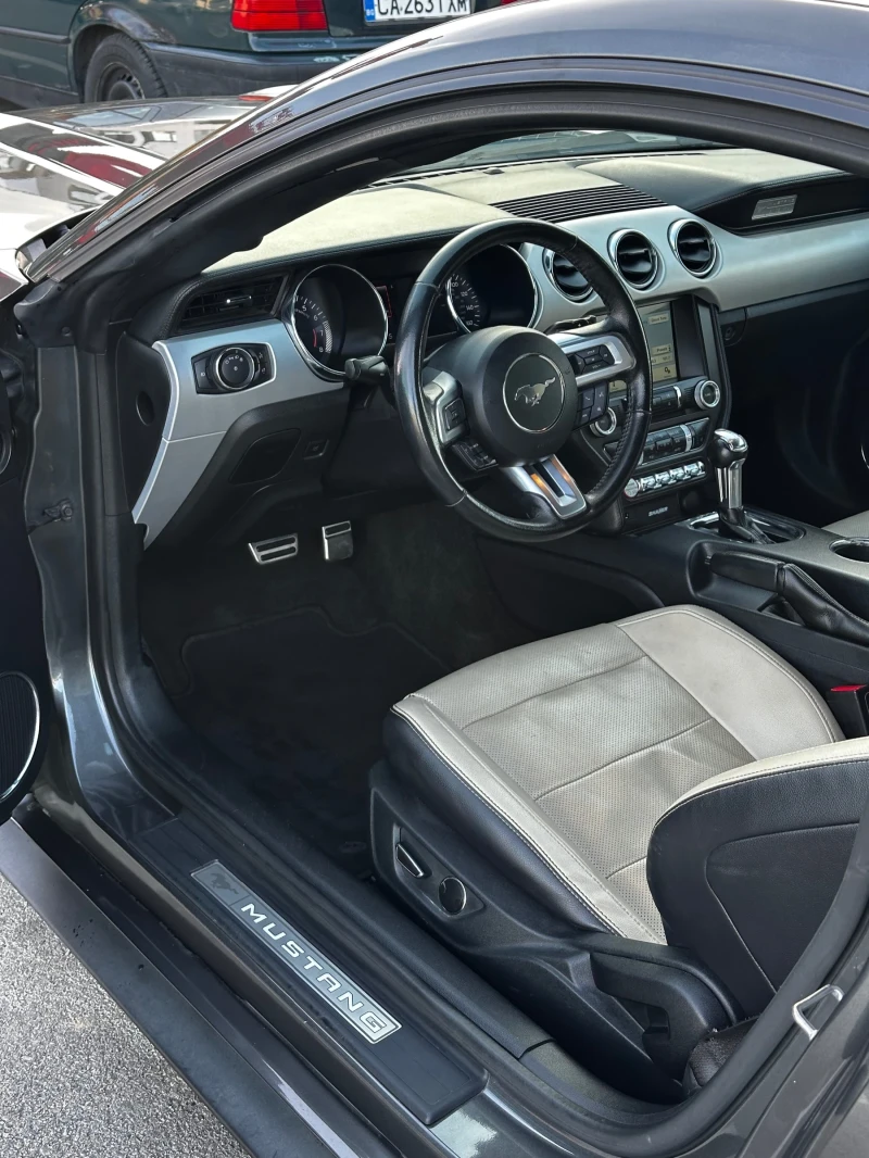 Ford Mustang 2.3 ECOBOOST, снимка 9 - Автомобили и джипове - 52661205