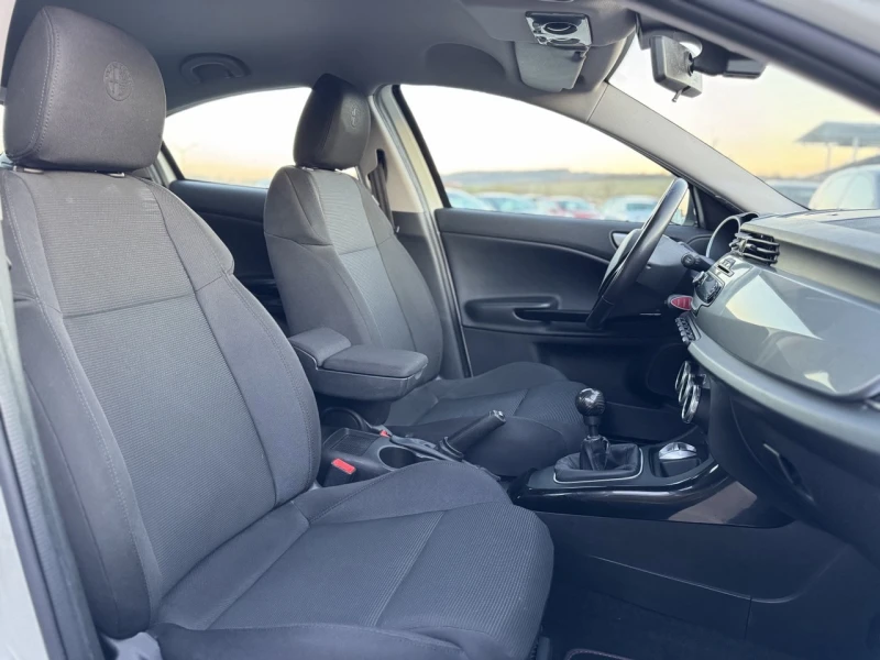 Alfa Romeo Giulietta 1.6JTD -10%, снимка 12 - Автомобили и джипове - 52403863